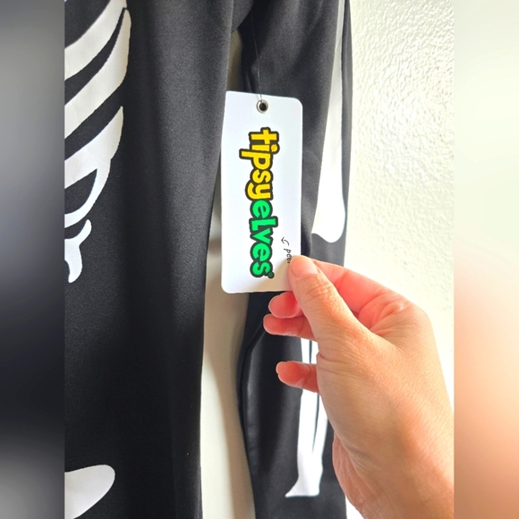 NWT! Tipsy Elves, Skeleton Bodysuit Costume, Black/White, Size Medium -$79.95 - Picture 13 of 13